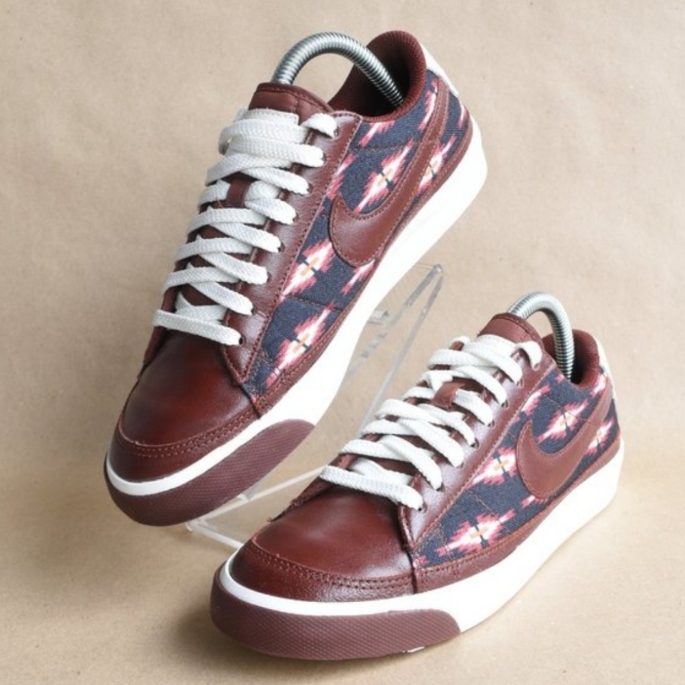 Nike| Blazers Aztec Pack Totem Print Size 7